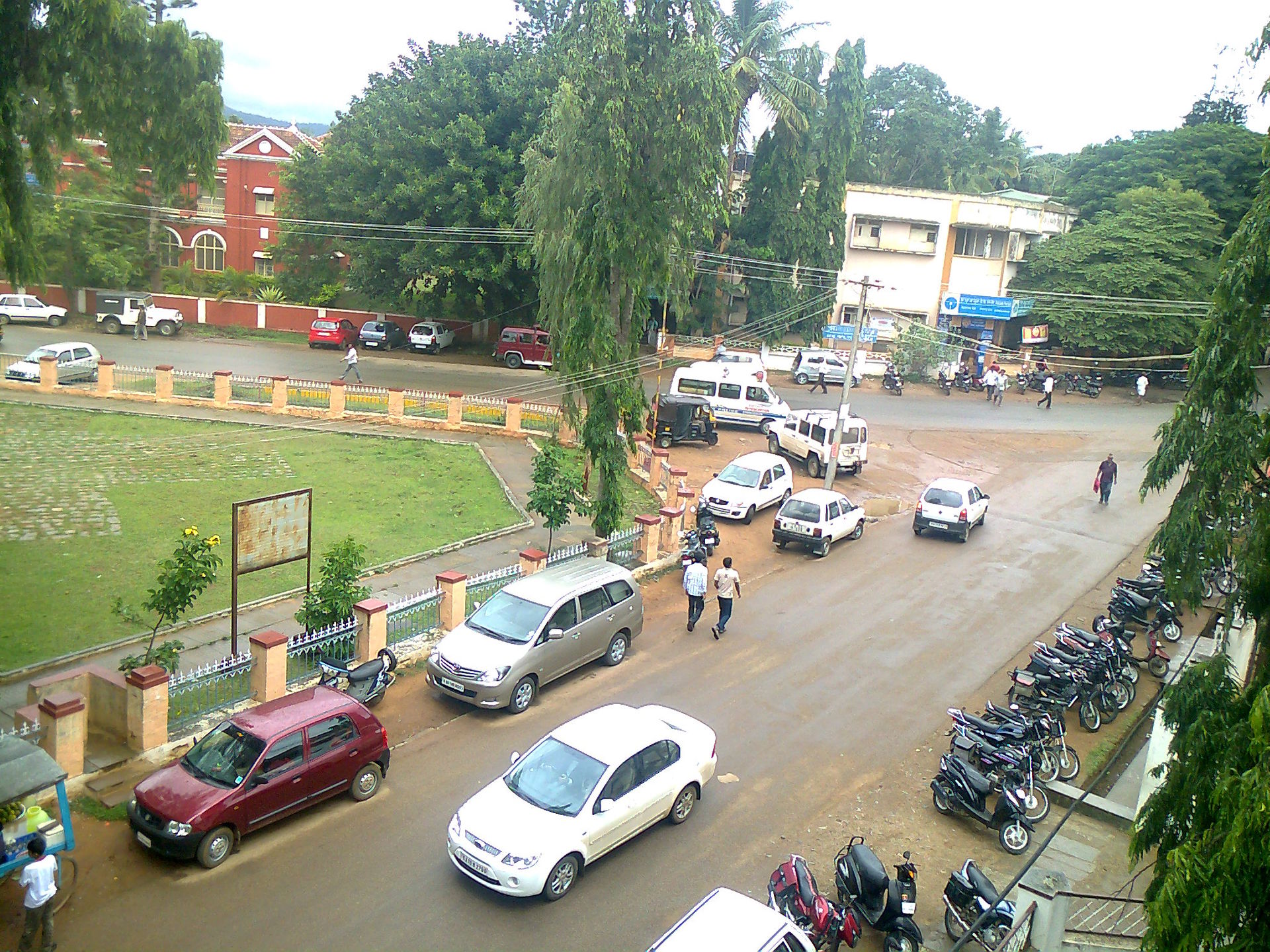 Imagem de referência relacionada a Chikmagalur, item descrito como registro de referência sobre Chikmagalur, organizado a partir de dados estruturados abertos