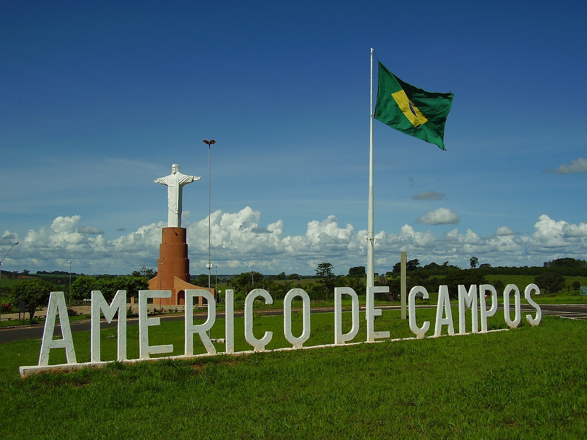 Imagem de referência de Américo de Campos, descrito nos dados abertos como município brasileiro do estado de São Paulo