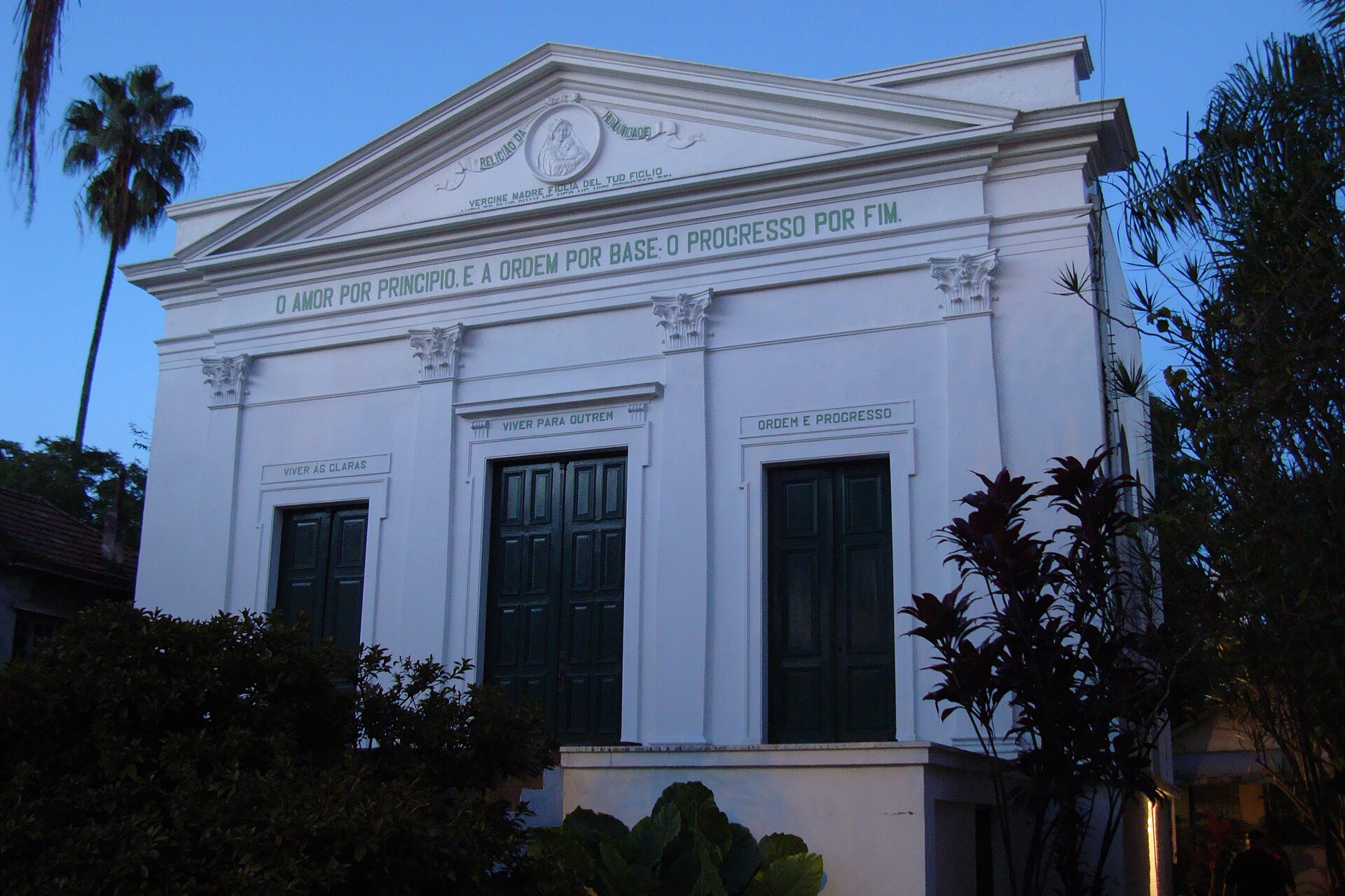 Imagem de referência de Igreja Positivista do Brasil, descrito nos dados abertos como igreja em Rio de Janeiro, Brasil