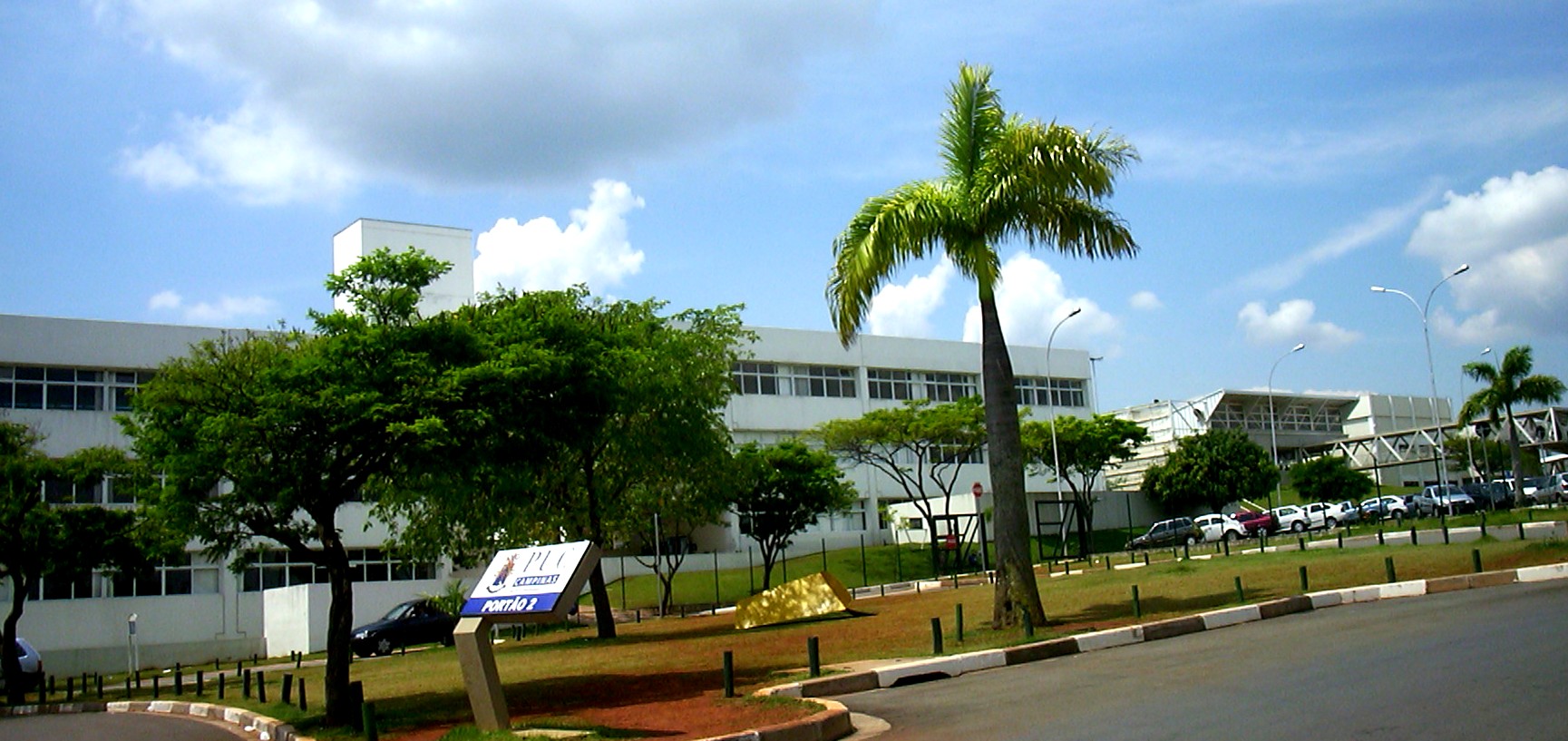 Imagem de referência de Pontifícia Universidade Católica de Campinas, descrito nos dados abertos como universidade privada sem fins lucrativos em Campinas, São Paulo