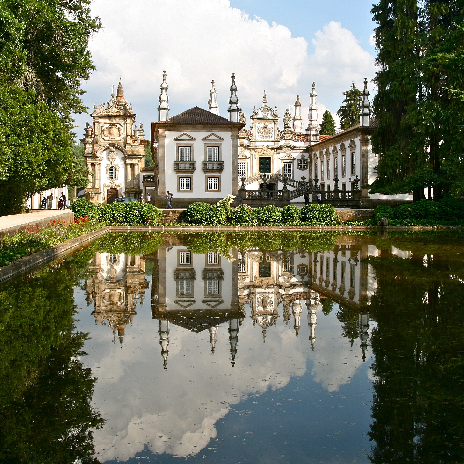 Imagem de referência relacionada a Mateus, item descrito como povoação portuguesa sede da Freguesia de Mateus, no Município de Vila Real