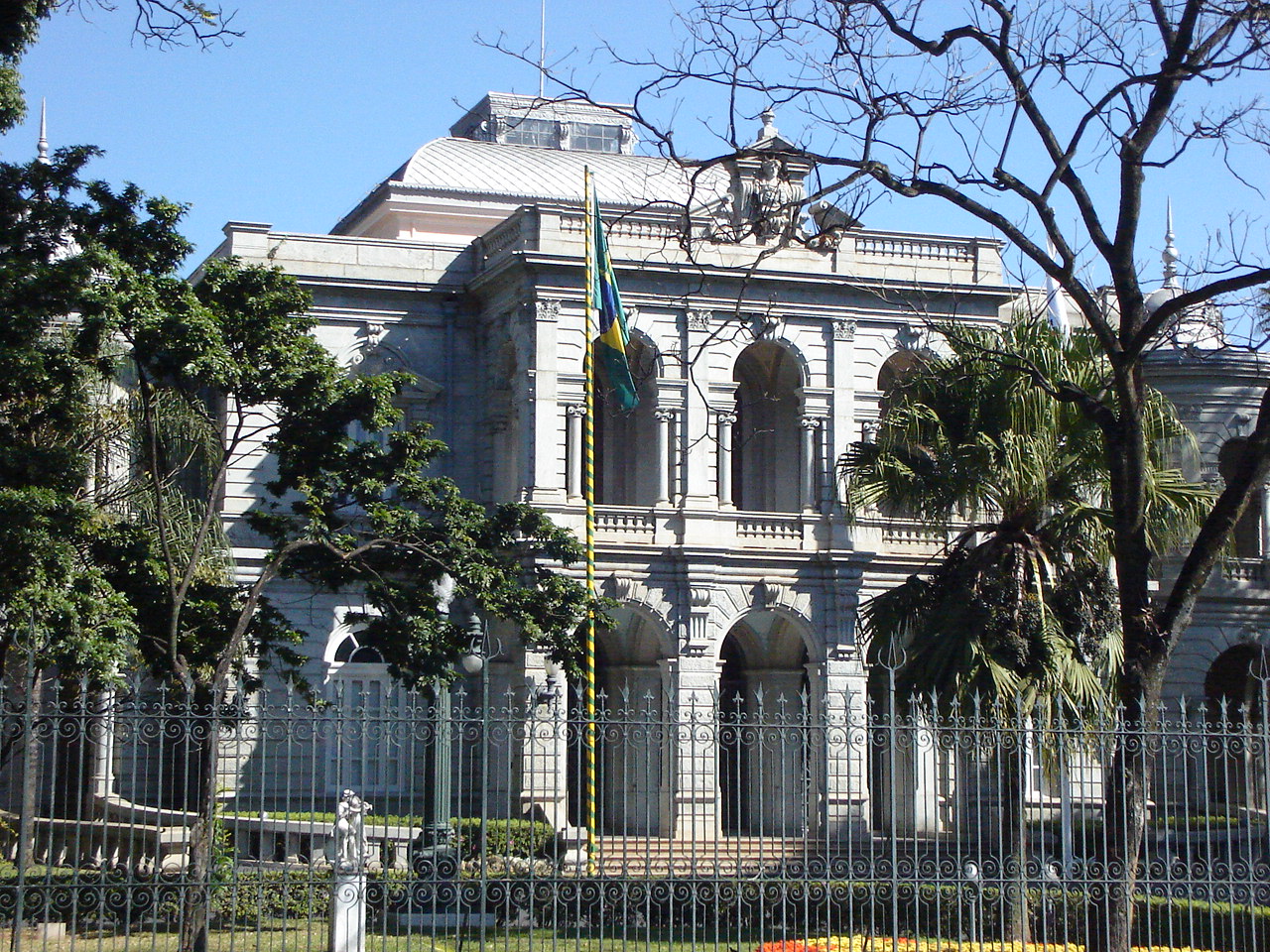 Imagem de referência de Palácio da Liberdade, descrito nos dados abertos como residência oficial do Governador de Minas Gerais
