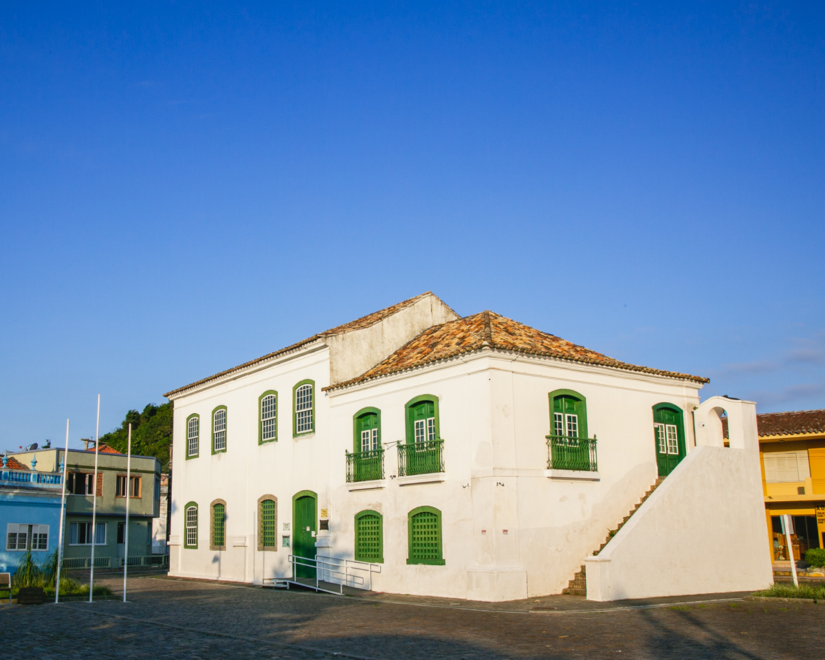 Imagem de referência de Museu Anita Garibaldi, descrito nos dados abertos como museu em Laguna, Santa Catarina