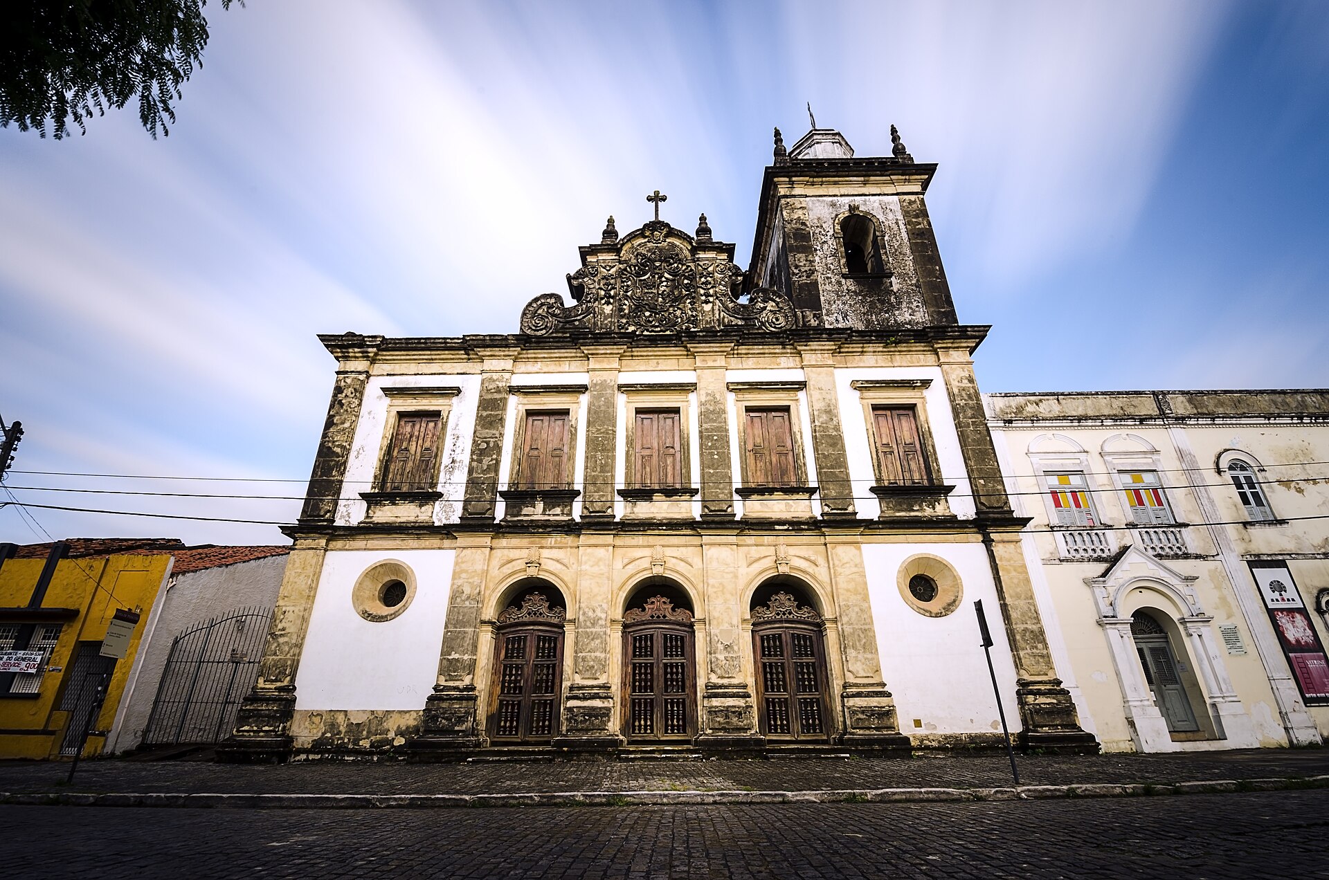 Imagem de referência de Mosteiro de São Bento, descrito nos dados abertos como mosteiro e igreja da cidade de João Pessoa, Paraíba