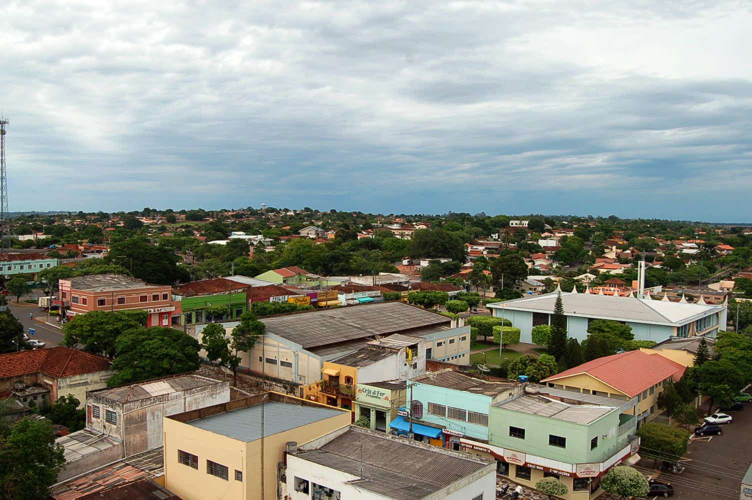 Imagem de referência de Cruzeiro do Oeste, descrito nos dados abertos como município brasileiro no estado do Paraná