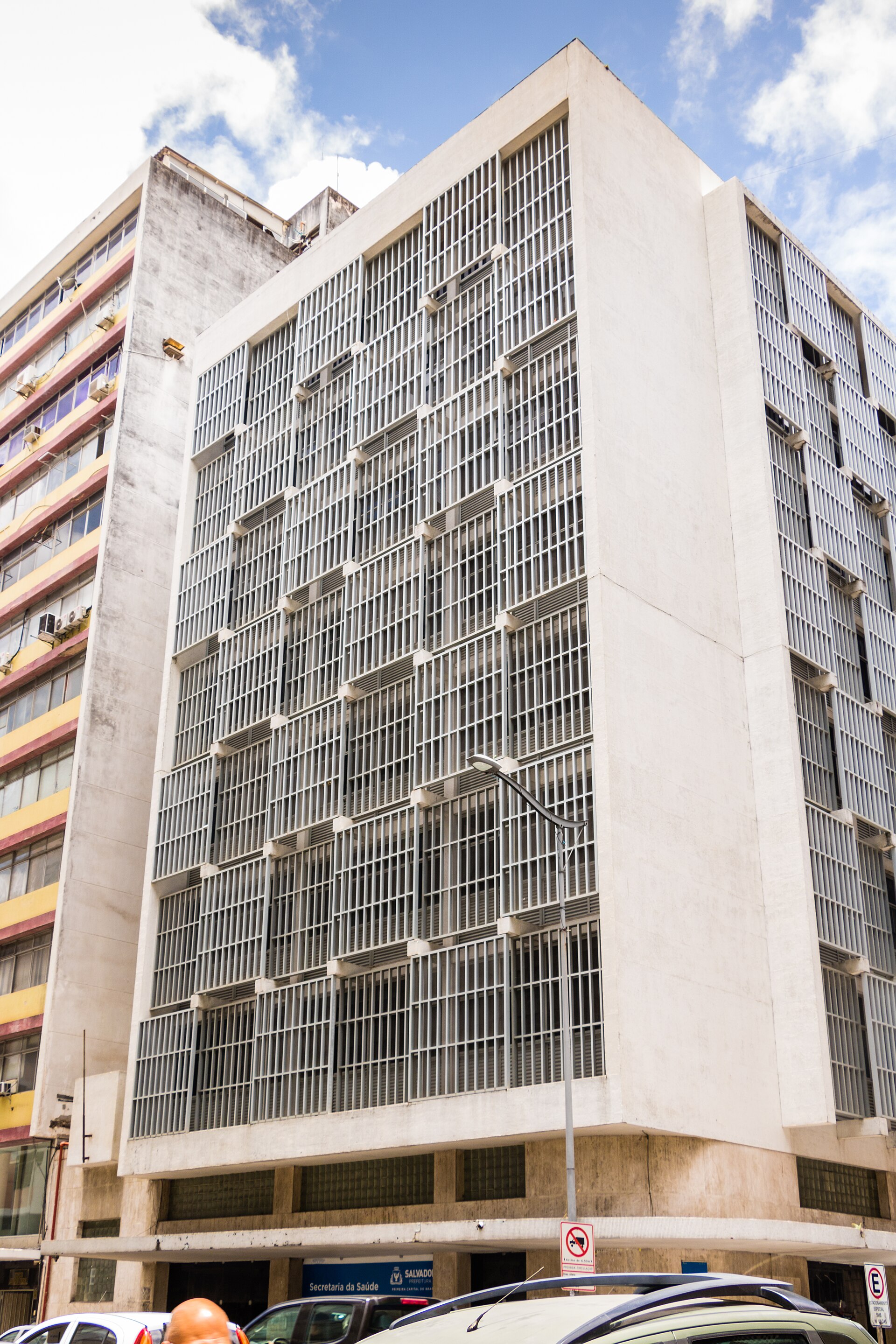Imagem de referência de Edifício Caramuru, descrito nos dados abertos como arranha-céu em Salvador
