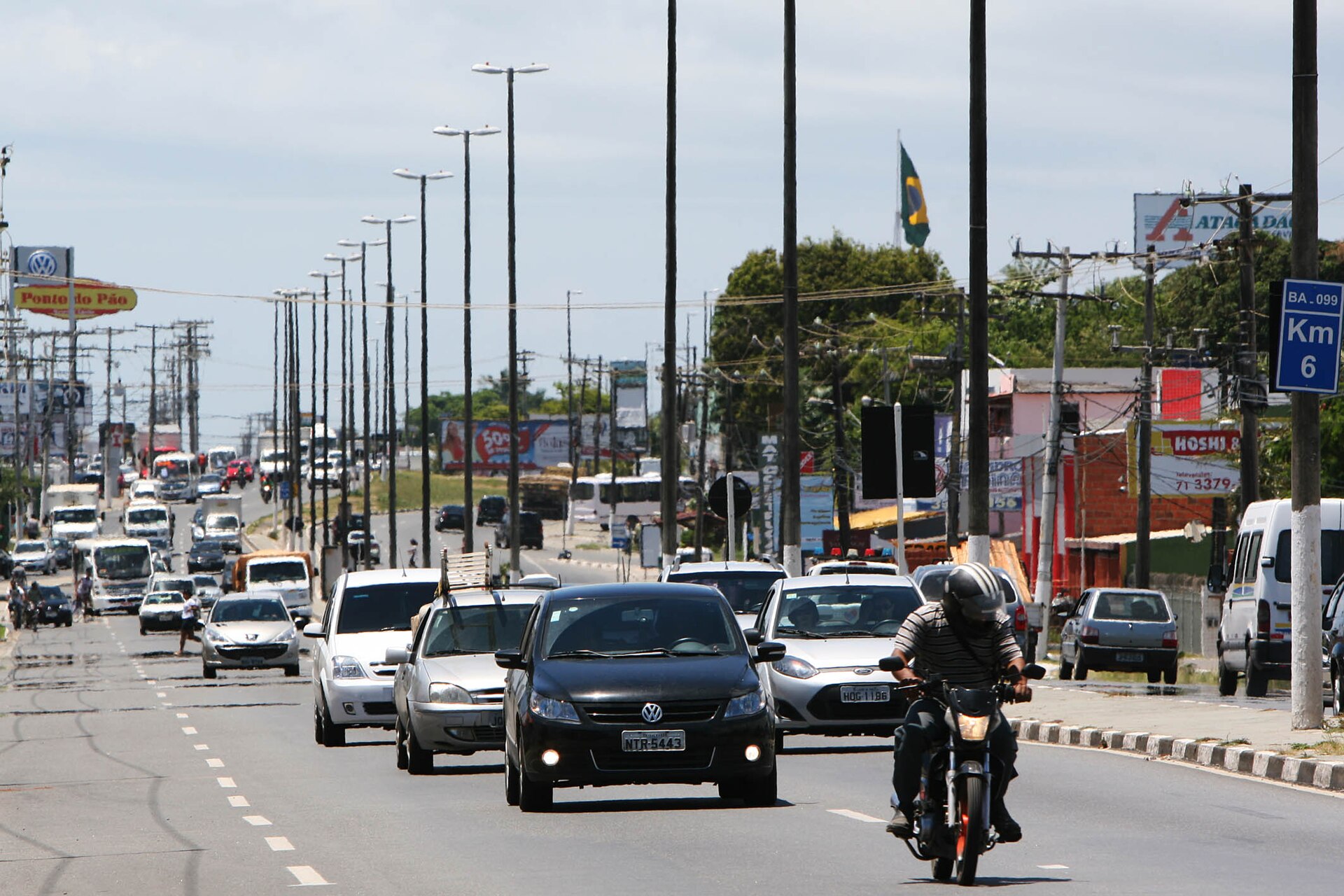 Imagem de referência de Lauro de Freitas, descrito nos dados abertos como município do Estado da Bahia, Brasil