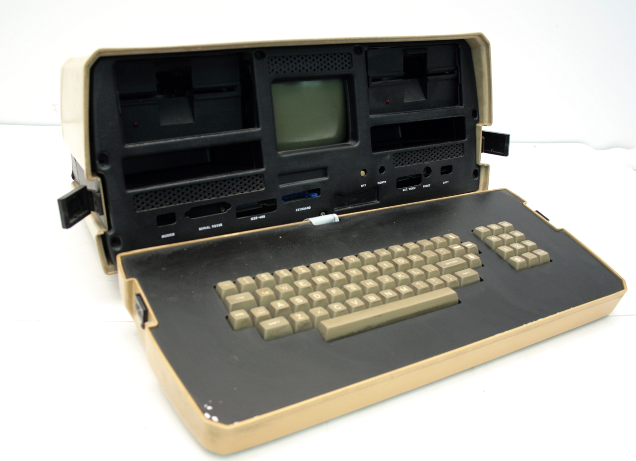 Imagem de referência relacionada a CBASIC, item descrito como linguagem de programação