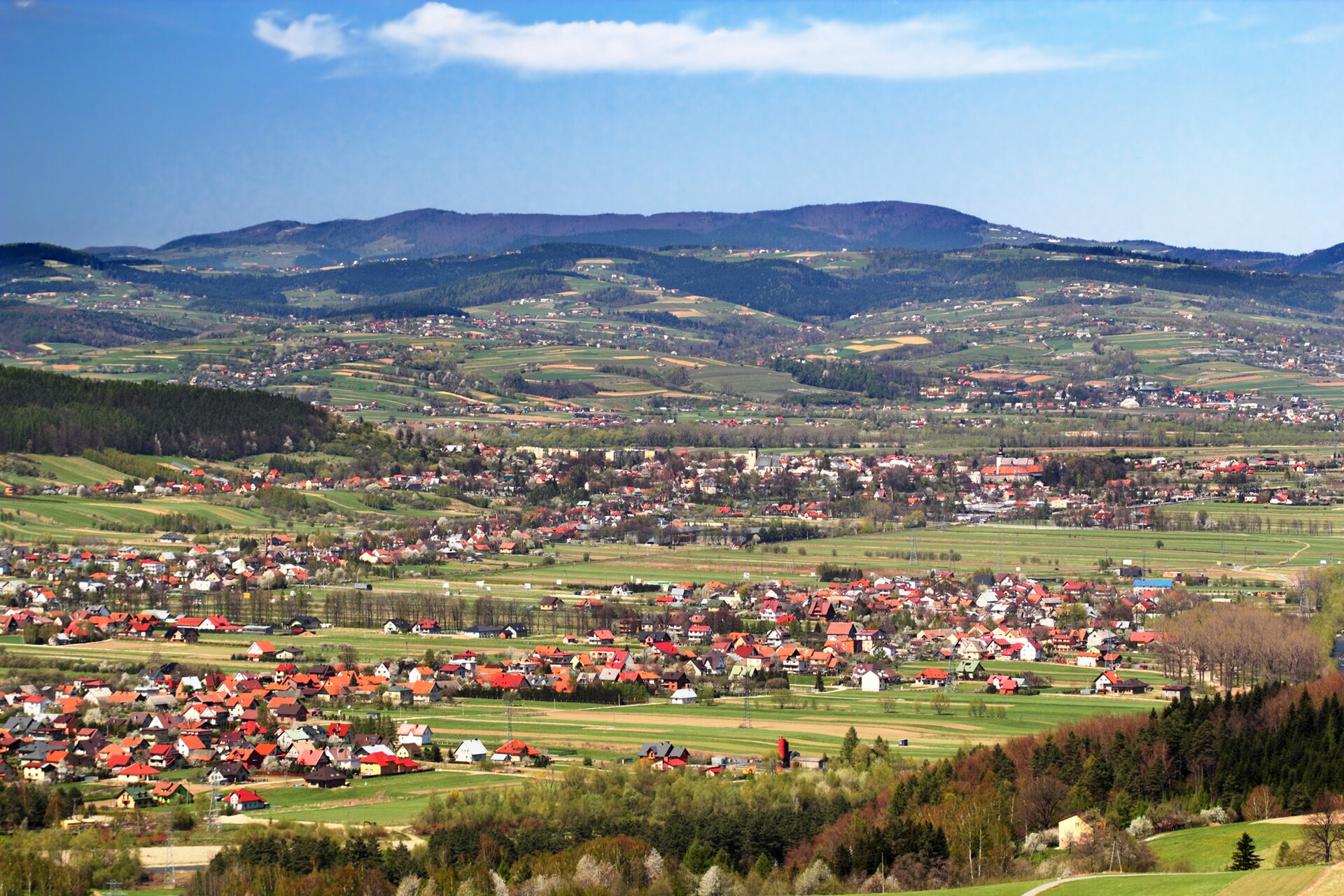 Imagem de referência relacionada a Stary Sącz, item descrito como cidade na atual Polônia