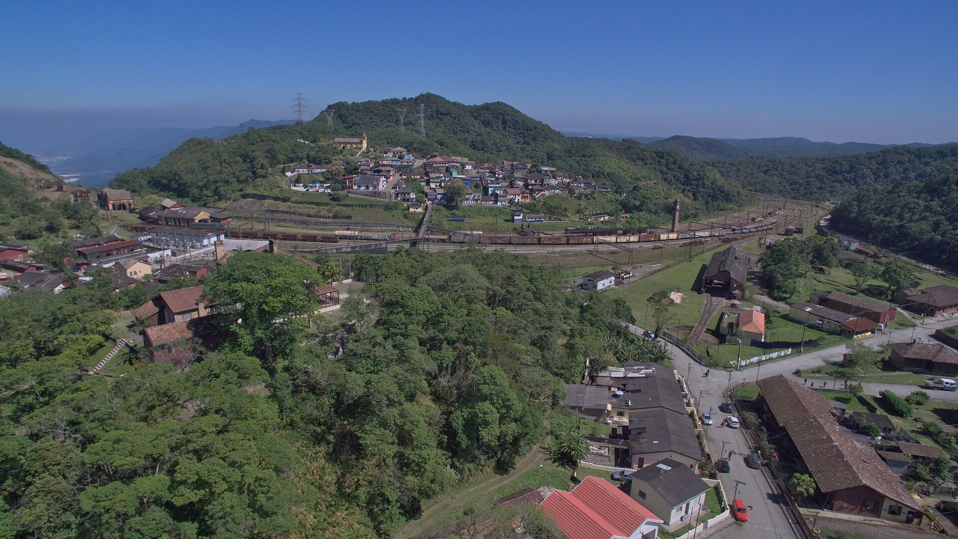 Imagem de referência de Vila Ferroviária de Paranapiacaba, descrito nos dados abertos como vila e bairro do distrito de Paranapiacaba