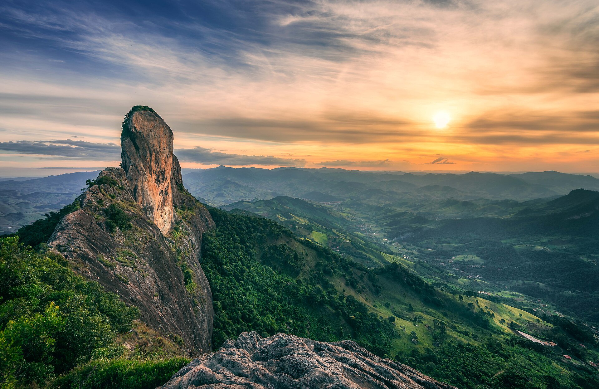 Imagem de referência relacionada a Pedra do Baú, item descrito como registro de referência sobre Pedra do Baú, organizado a partir de dados estruturados abertos