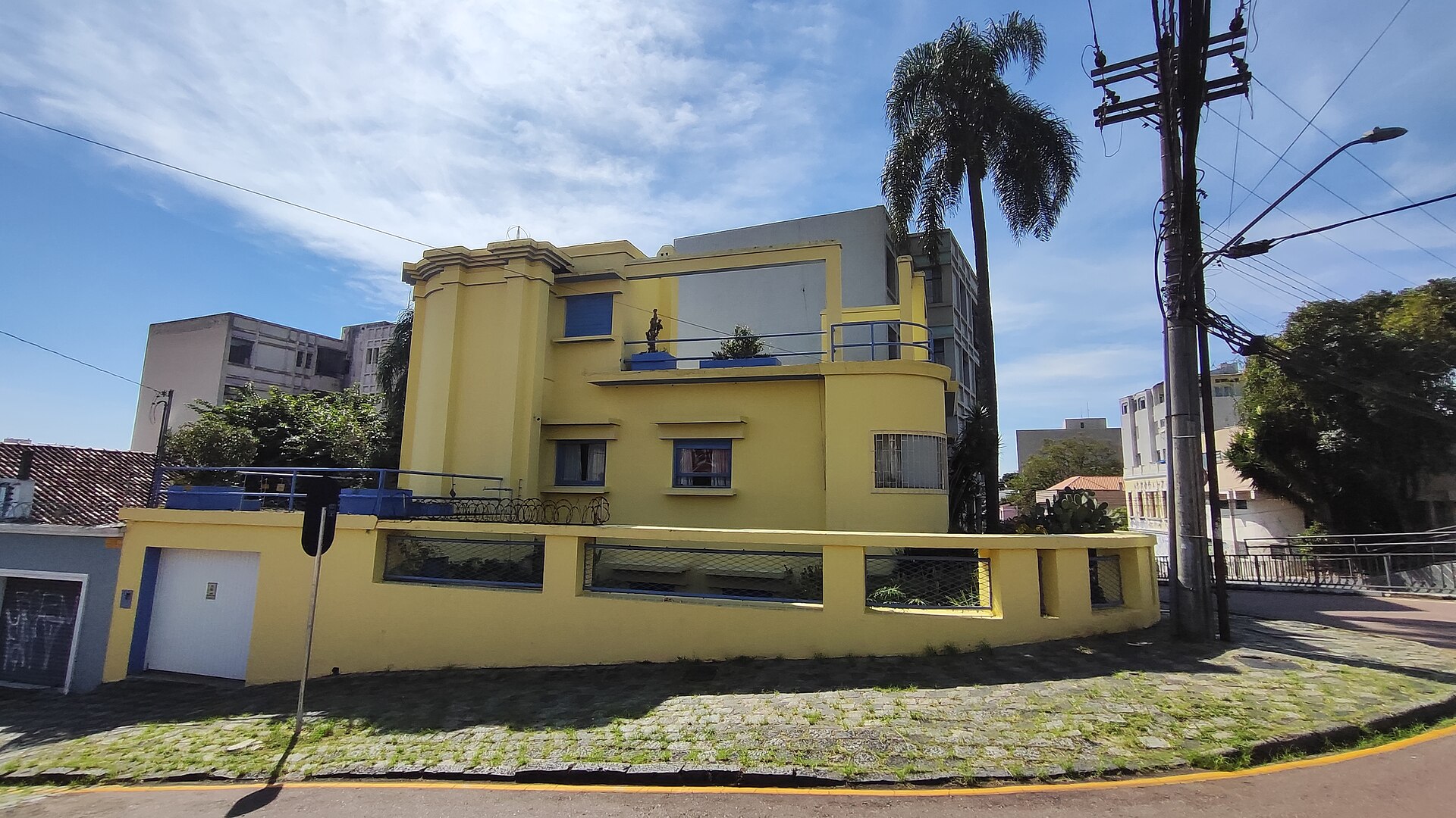 Imagem de referência de Casa Kirchgässner, descrito nos dados abertos como bem tombado pela Coordenação do Patrimônio Cultural do Estado do Paraná na cidade de Curitiba