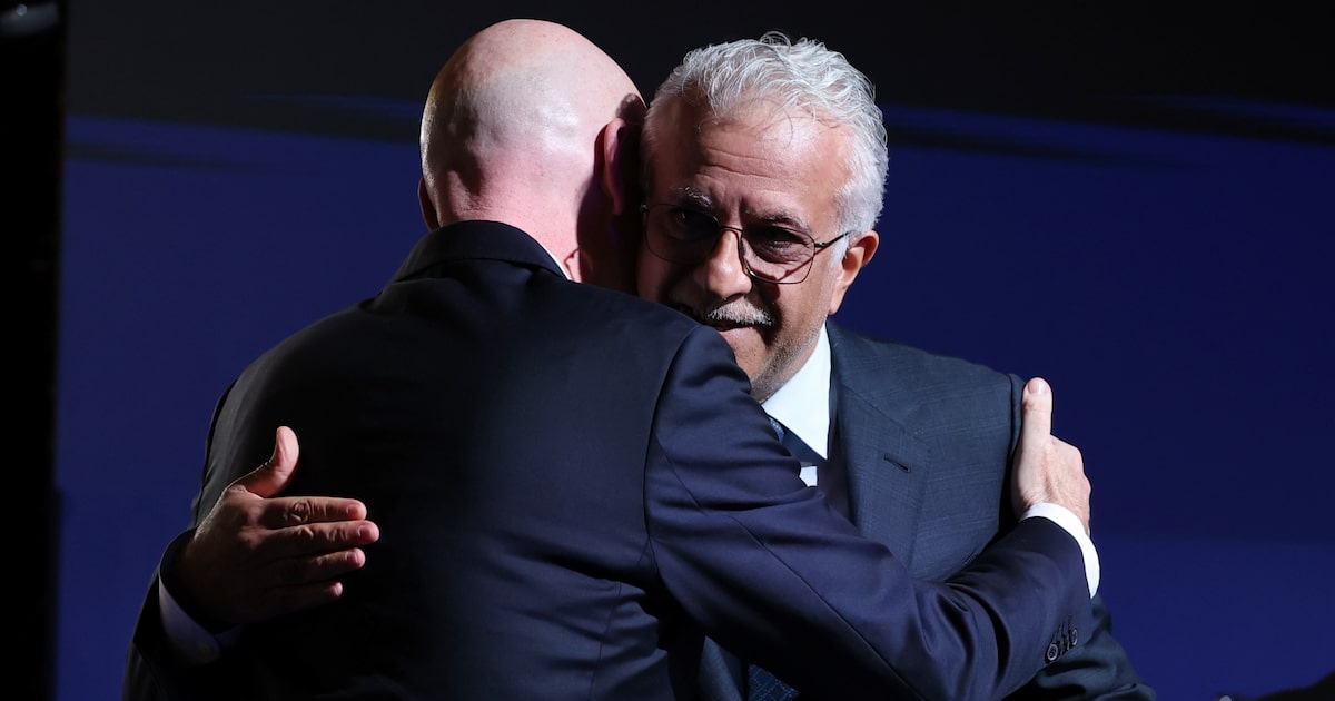 AFC ‘pula do barco’ da Uefa e endossa reeleição de Infantino após sucessivo apoio de asiáticos