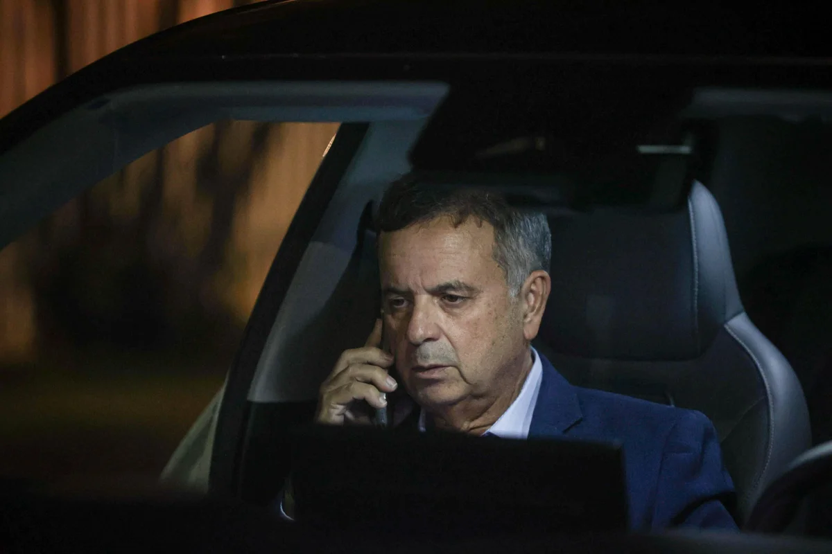 Marinho sinaliza a partidos veto a “radicais” em futuro governo Flávio