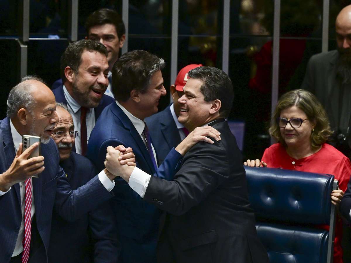 Quando começa a valer a escala 5x2 após aprovação no Senado? Entenda