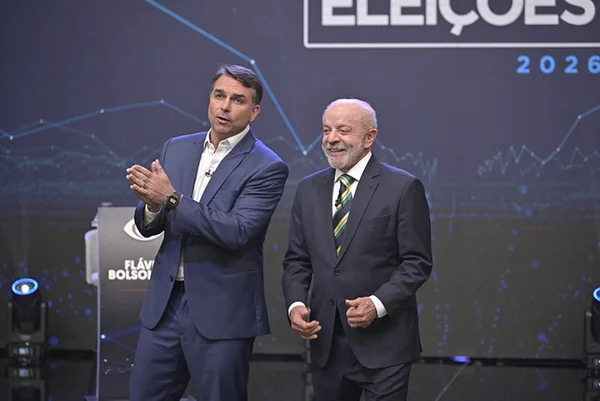Lula e Flávio aceitam termos, e quebra de sigilos só depende de Mendonça