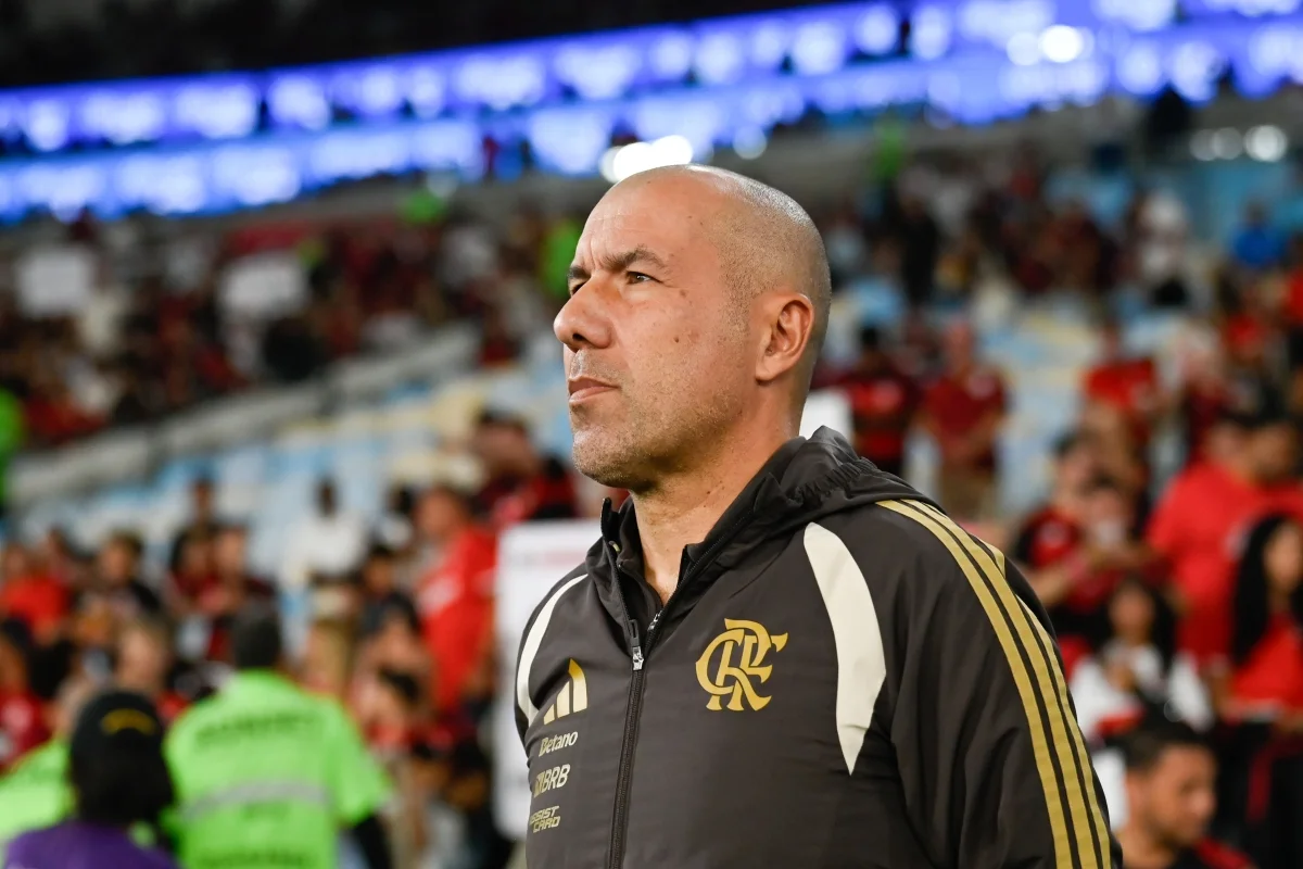 Leonardo Jardim analisa vitória do Flamengo sobre Atlético-MG: "Emoção"