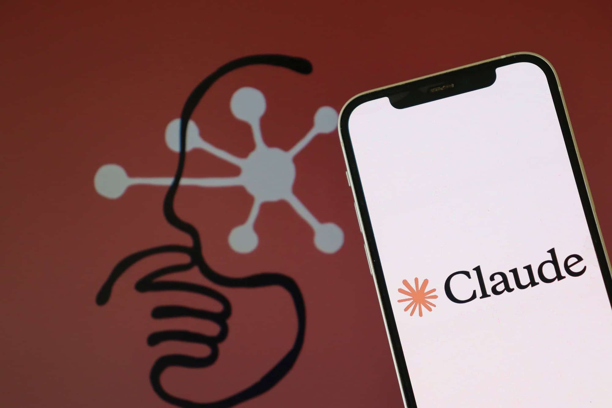 Anthropic lança novo Claude e corta custo do modelo em 75%