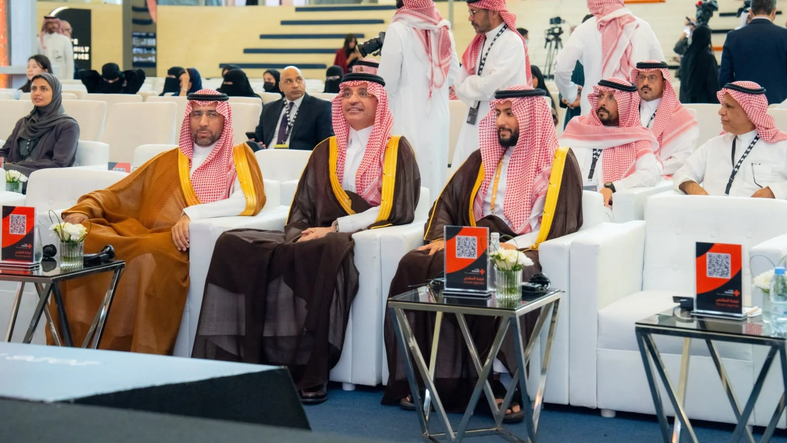 Economias do Golfo prontos para um rebote de 10,3% em 2027 se os fluxos de petróleo aumentarem: Banco Mundial