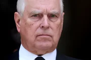 Investigação contra ex-príncipe Andrew continua apesar de erro em mandados